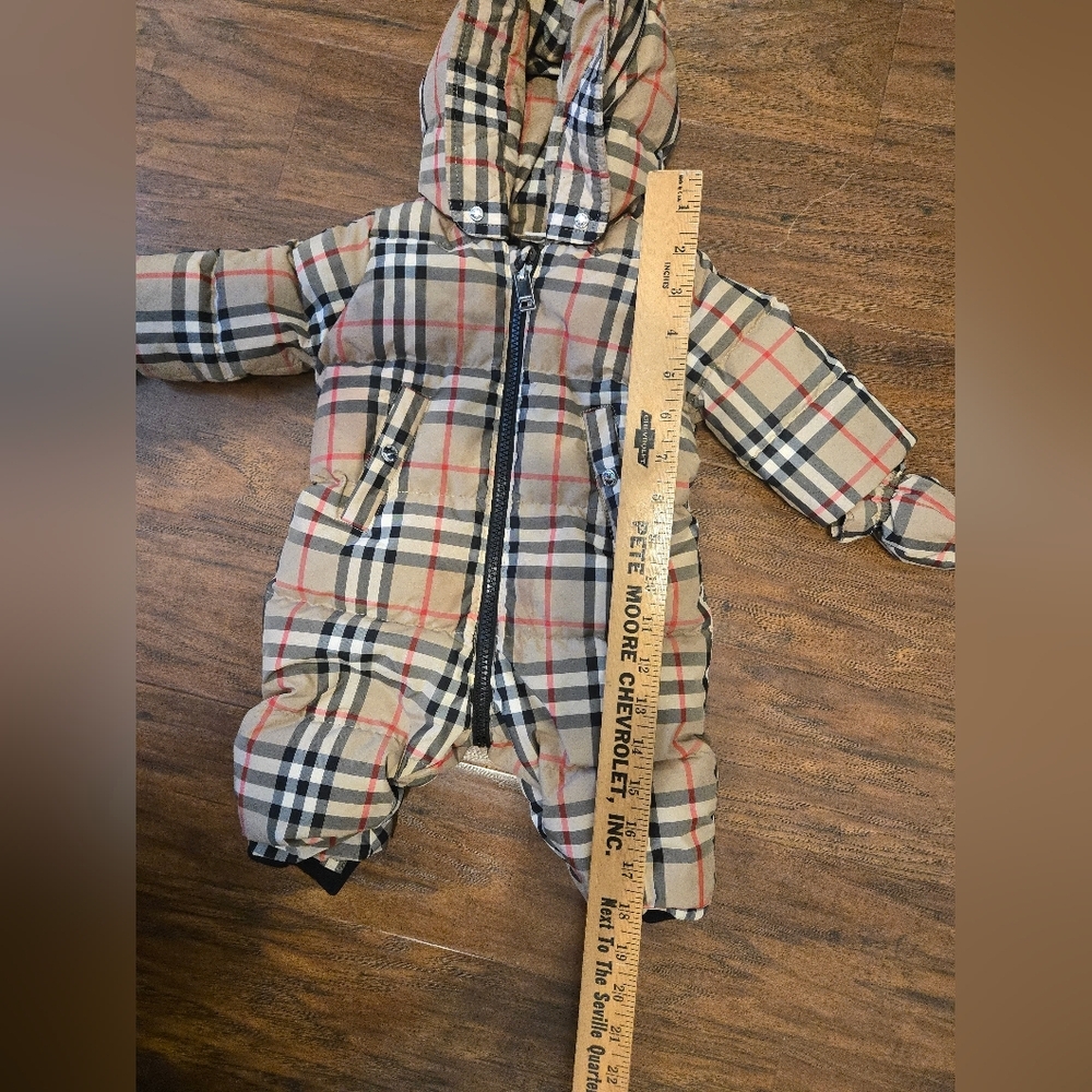 BURBERRY Baby's Harper Down Footed Coverall Babies 3 Months 3M Toddler Puffer - Picture 10 of 10